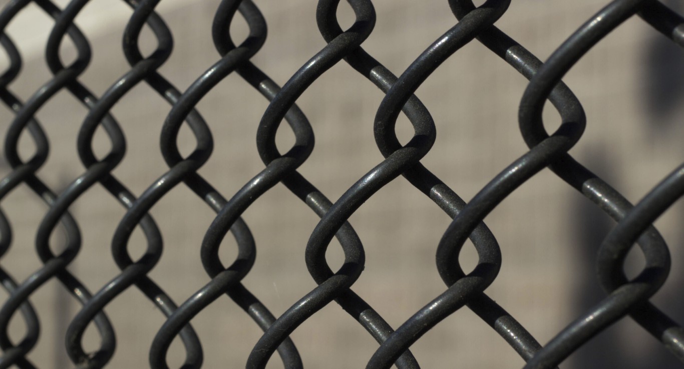 Durable chain-link fence installation for residential and commercial properties in Daly City